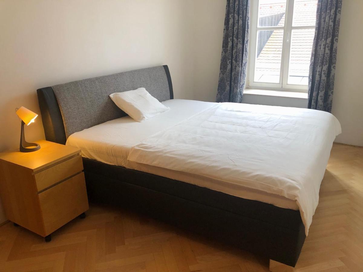 Old Town City Apartment Praga Esterno foto